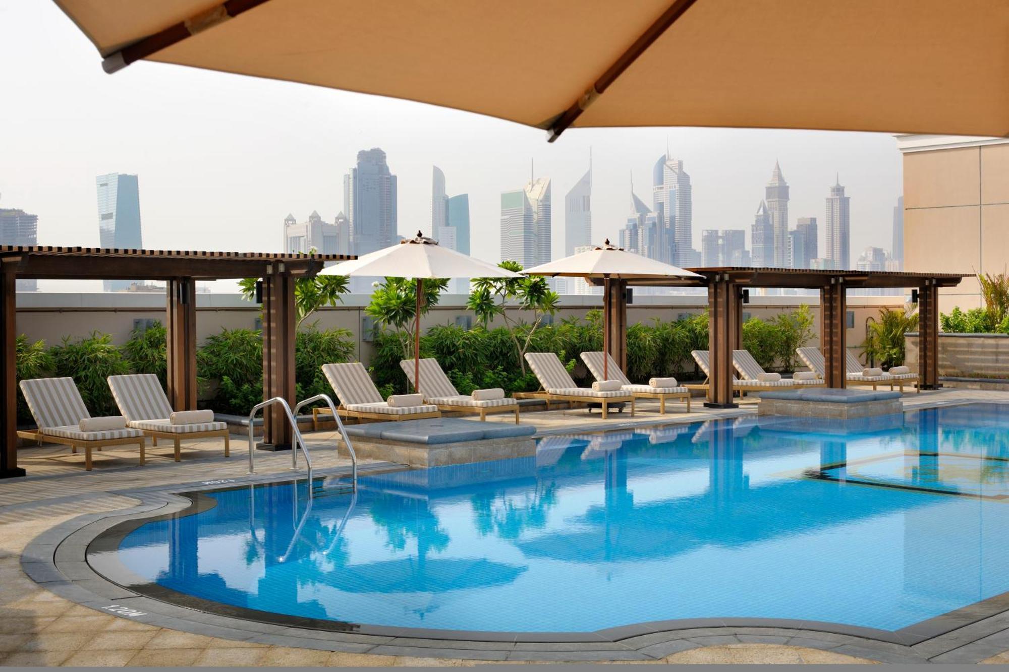 Crowne Plaza - Dubai Jumeirah, An Ihg Hotel Екстериор снимка